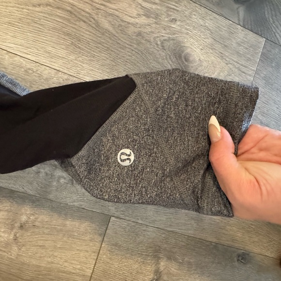 Grey LuLuLemon Capris - Picture 3 of 4